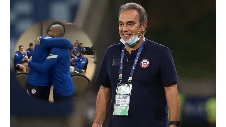 Martín Lasarte y un golazo de Chile: el abrazo entre Claudio Bravo y Arturo Vidal.