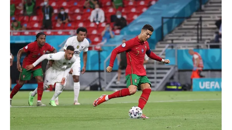 Cristiano anota y pone la ilusión de Portugal
