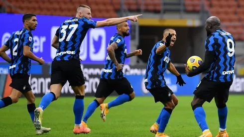 Inter quiere reforzar la banda izquierda con Jordi Alba.