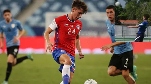 Luciano Arriagada se vio bien en sus minutos ante Uruguay.