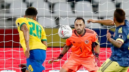Brasil derrotó a Colombia con polémica.