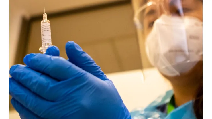 ¿En qué casos no me puedo vacunar contra el Coronavirus?