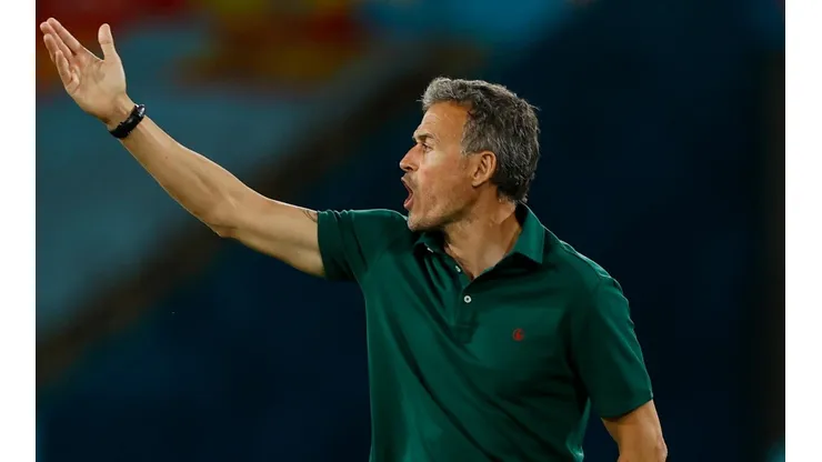 Luis Enrique está siendo objeto de críticas en España.