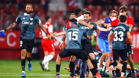 Rayo Vallecano subió a primera división por octava vez en su historia