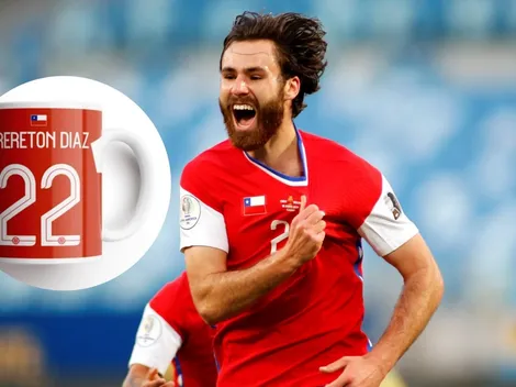 Inglaterra se sube a la Breretonmanía: venden tazones del crack de la Roja