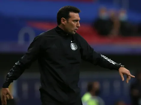 Ex entrenador de la U revienta a Scaloni: "Se cree que está en la sub 20"