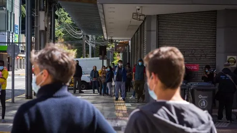 La vida diaria en Chile ha cambiado drásticamente por la pandemia, afectando de sobremanera a los bolsillos de la población.