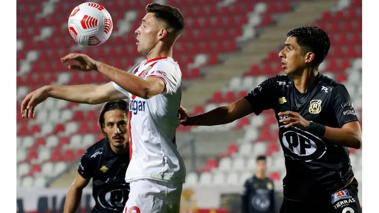 Curicó y Rangers igualaron en la ida de la Copa Chile.