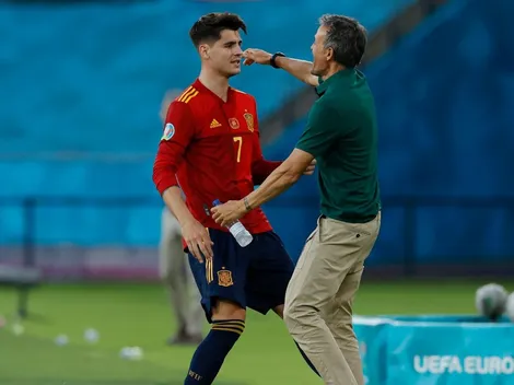 Morata se sacó la mufa y celebra su gol con Luis Enrique