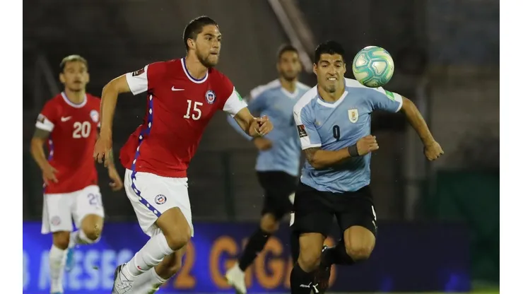 La Roja sale a buscar "revancha" frente a Uruguay.