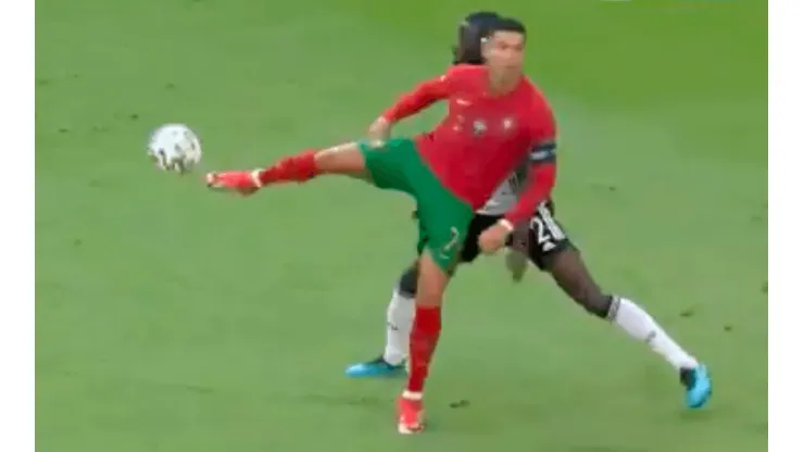 Cristiano y un taco descomunal ante Alemania