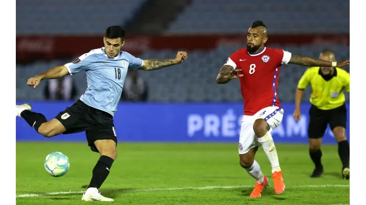 La Roja enfrenta a Uruguay por la tercera fecha.