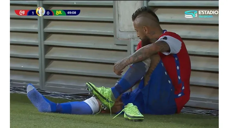 Vidal salió molesto cuando lo reemplazó Tomás Alarcón
