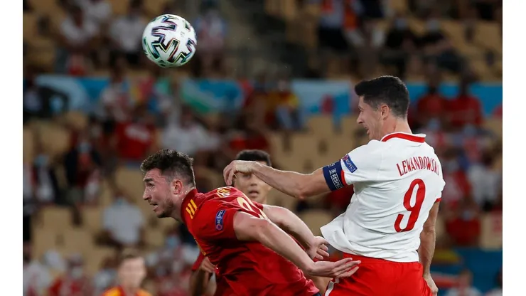 Duelo de necesitados entre España y Polonia por el Grupo E de la Eurocopa.