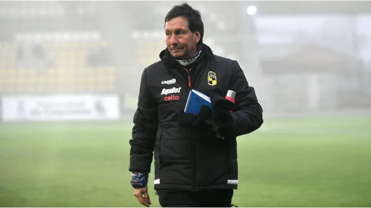 Fernando Díaz, técnico de Coquimbo, aclaró si hay "quiebre" en su plantel.