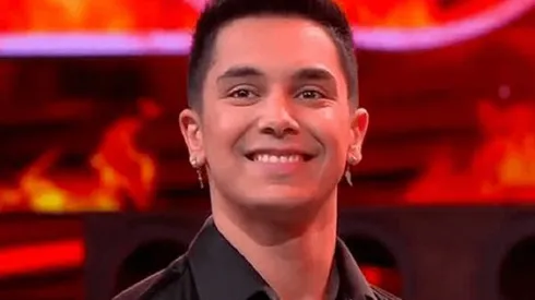 El incendio se inició en la vivienda de al lado.