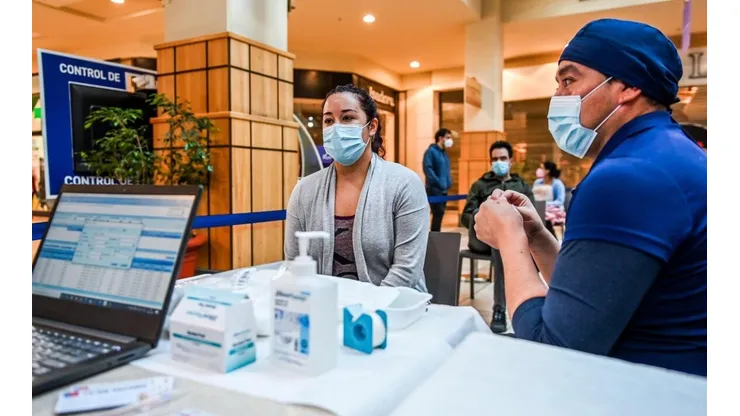 Temuco: Instalan centro de vacunación de primeras dosis Pfizer