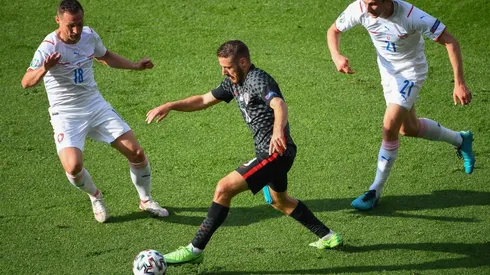 República Checa le saca un empate a una Croacia que se complica en el Grupo D de la Eurocopa.