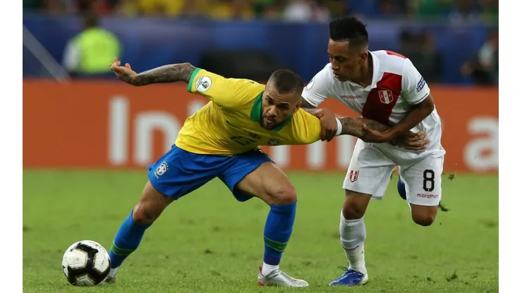 Dani Alves volverá con la selección de Brasil para Tokio 2020.
