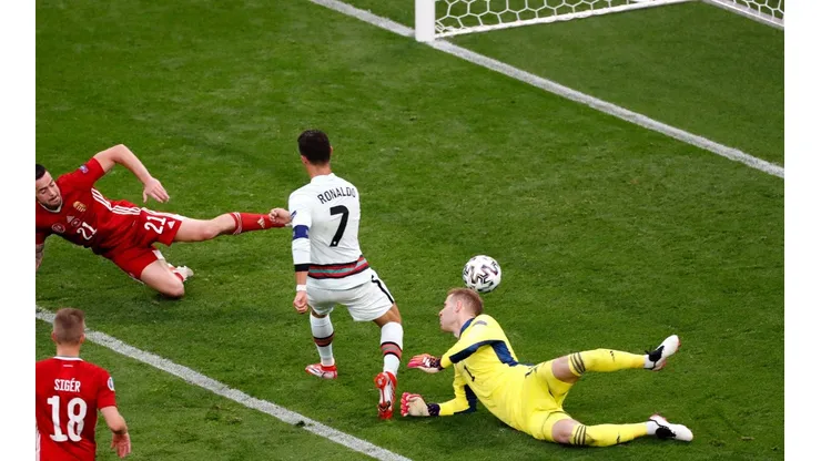 CR7 se lució marcándole dos goles a Hungría en la Eurocopa.