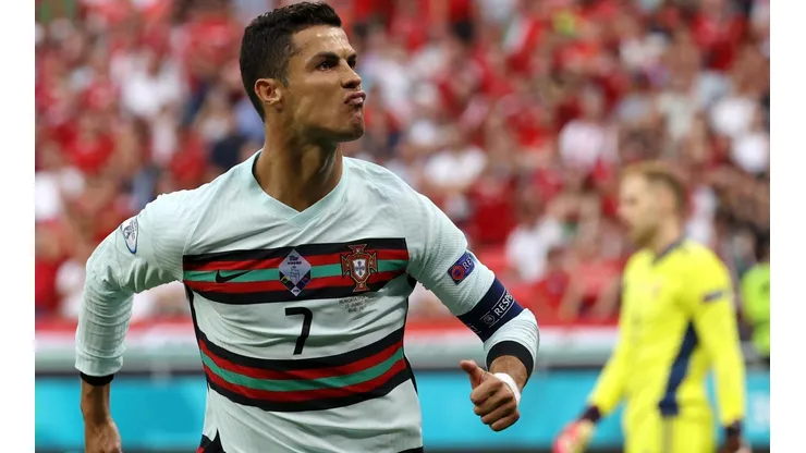 Cristiano Ronaldo celebrando con todo