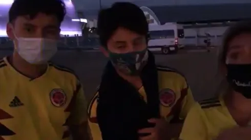 Los tres hinchas colombianos no tenían idea que era a puertas cerradas.