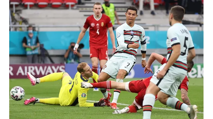 Cristiano Ronaldo se lució con doblete ante Hungría.