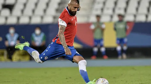 Arturo Vidal contra Argentina en el empate 1-1 por la Copa América.