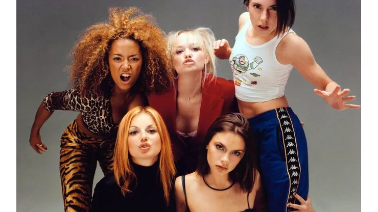 Las Spice Girls en una de sus fotos promocionales de los 90's.