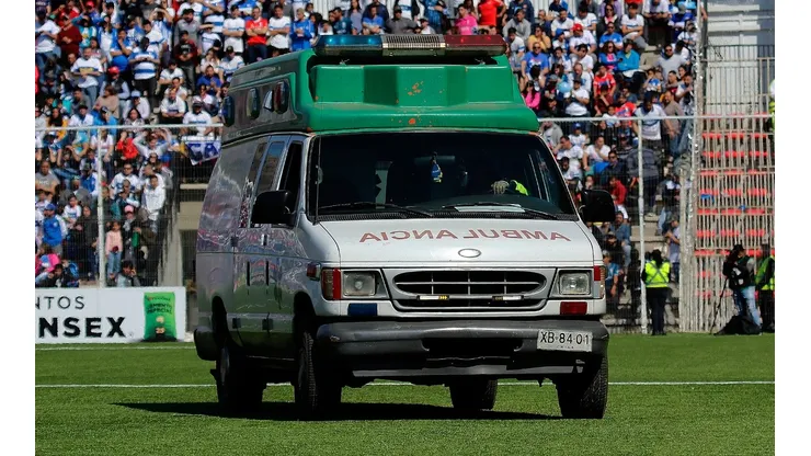 El fútbol chileno tiene obligación de mantener los equipos necesarios para emergencias como la que vivió Christian Eriksen en la Eurocopa