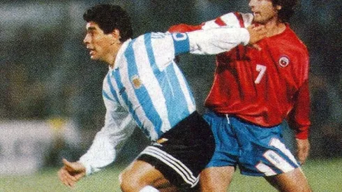 Diego Maradona volverá a estar presente en un Chile versus Argentina: Conmebol anuncia homenaje "sin precedentes".