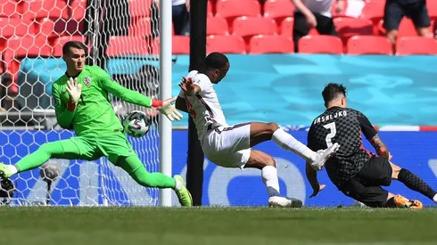 Sterling anotó el gol del triunfo de Inglaterra ante Croacia