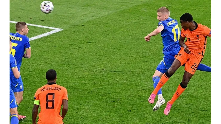 Holanda debutó con una victoria en la Eurocopa