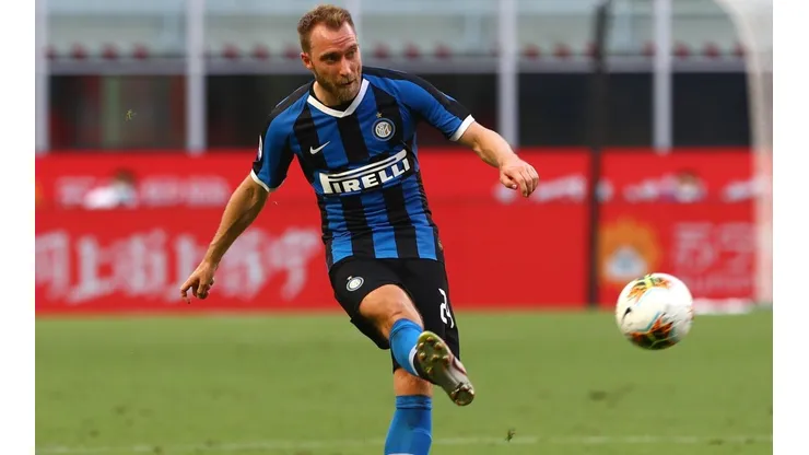 El centrocampista del Inter dejó al mundo en shock tras desplomarse en la Eurocopa.