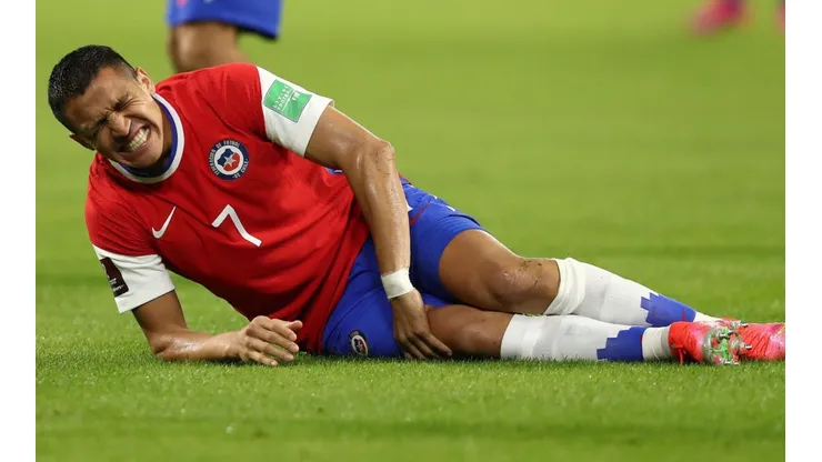 Alexis se pierde varios partidos en la Roja
