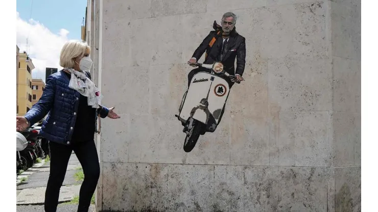 El graffiti de Mourinho antes de ser vandalizado