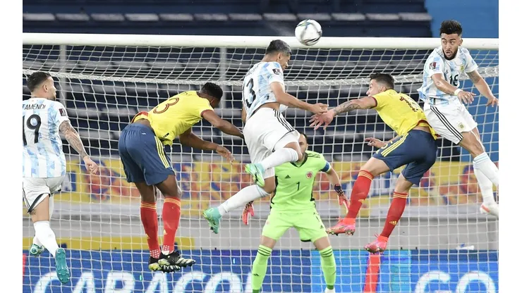 Cristian Romero destacó en la doble fecha con Argentina.