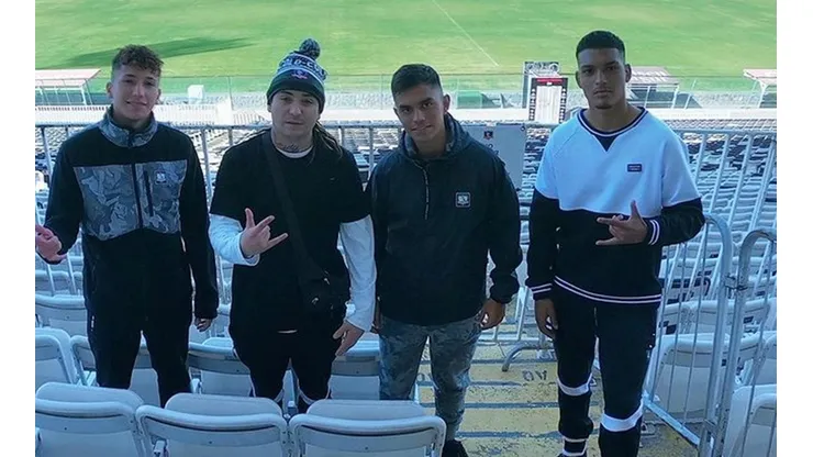 El rapero estuvo en el estadio Monumental junto a Arriagada, Pizarro y Gutiérrez