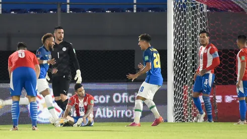 Brasil se pone en ventaja rápidamente frente a Paraguay.