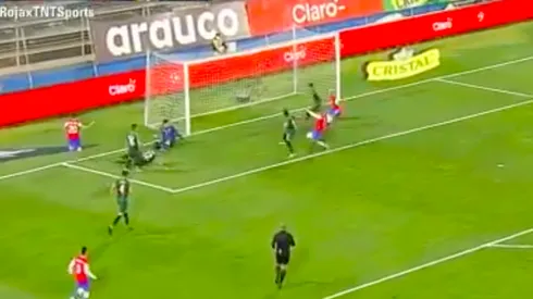 Alexis tuvo el 1-0 pero Bolivia se lo negó