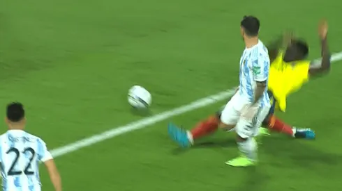 Paredes anotó el 0-2 ante Colombia