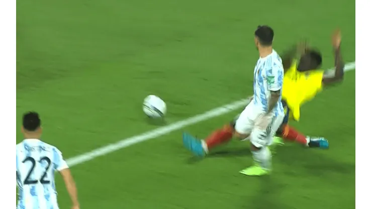 Paredes anotó el 0-2 ante Colombia
