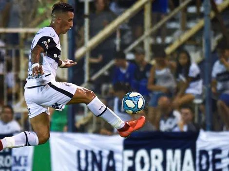 Lucas Barrios deja Gimnasia con emotiva carta a Maradona