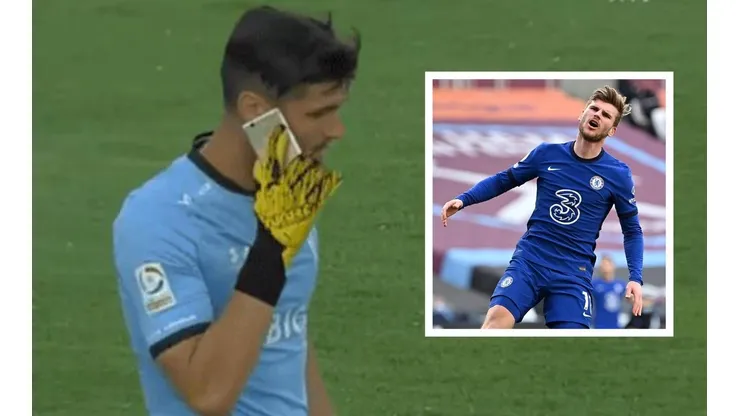 Dituro recibió un teléfono celular desde las gradas en clásico ante Colo Colo