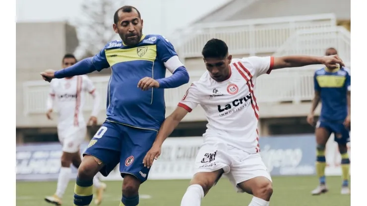 Barnechea logró increíble remontada ante San Felipe