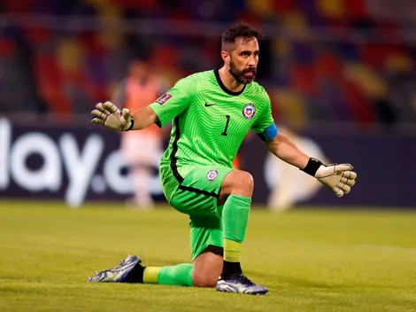 Claudio Bravo prende las alarmas en la selección chilena