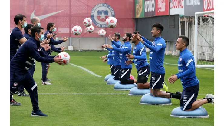 Chile quiere sumar de a tres ante Bolivia tras haber logrado un meritorio empate ante Argentina.