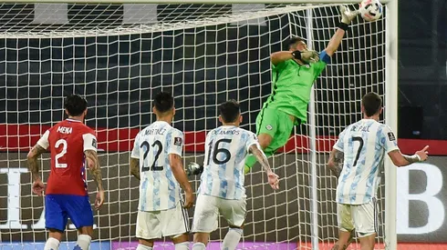 Bravo habló tras ser la figura de Chile ante Argentina