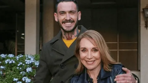 Mauricio Pinilla habla sobre su programa junto a Karen Doggenweiler