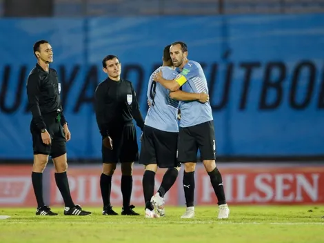Conmebol suspende a árbitros que anularon gol a Uruguay